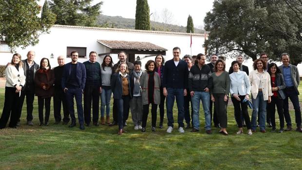 Sánchez e Iglesias, en el rancho de Aznar