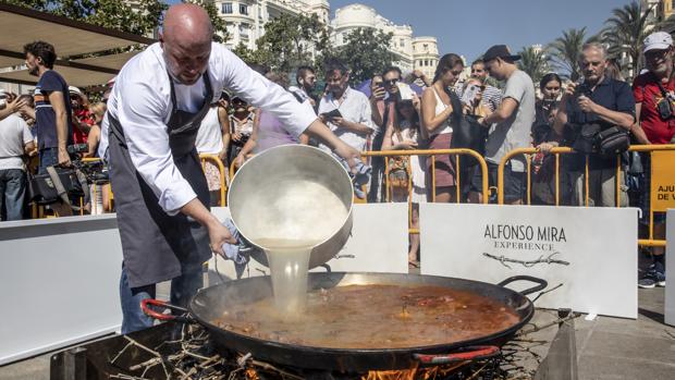 Blindaje a la «paella valenciana»: la Unión Europea pone fin a los engaños en los alimentos