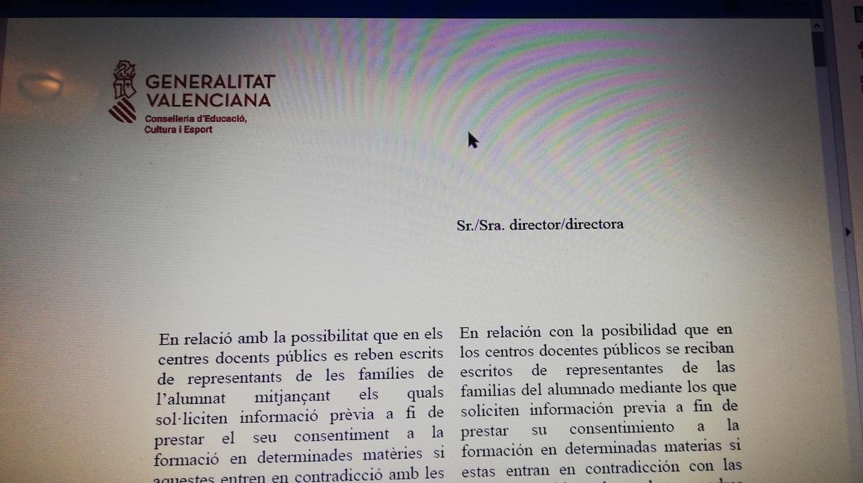 Detalle de la carta remitida por la Generalitat a los directores de los colegios públicos