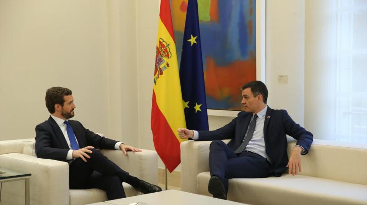 El presidente del Partido Popular, Pablo Casado, en la Moncloa