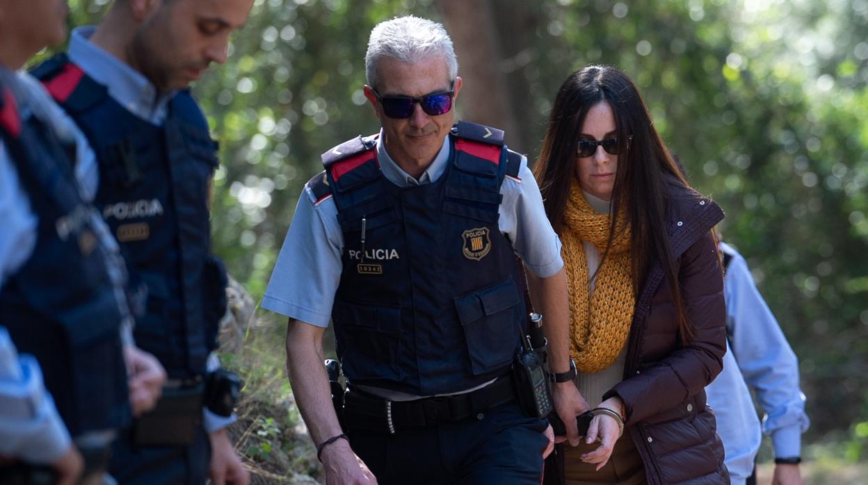 Los Mossos han conducido a Rosa Peral hoy a los escenarios del crimen de la Guardia Urbana