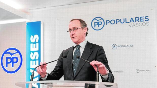 Alfonso Alonso dimite como presidente del PP vasco