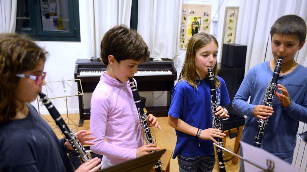 Estudiantes de la escuela de música Can Ponsic, en Sarrià