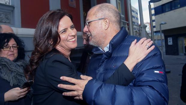 Igea incluye en su propuesta de ejecutiva a Ana Carlota Amigo, José Miguel García y a la palentina Elena León