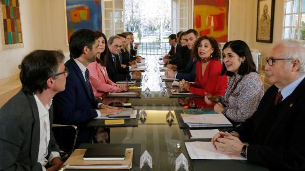 Las comparecencias posteriores a la mesa de diálogo entre el Gobierno y la Generalitat, en directo