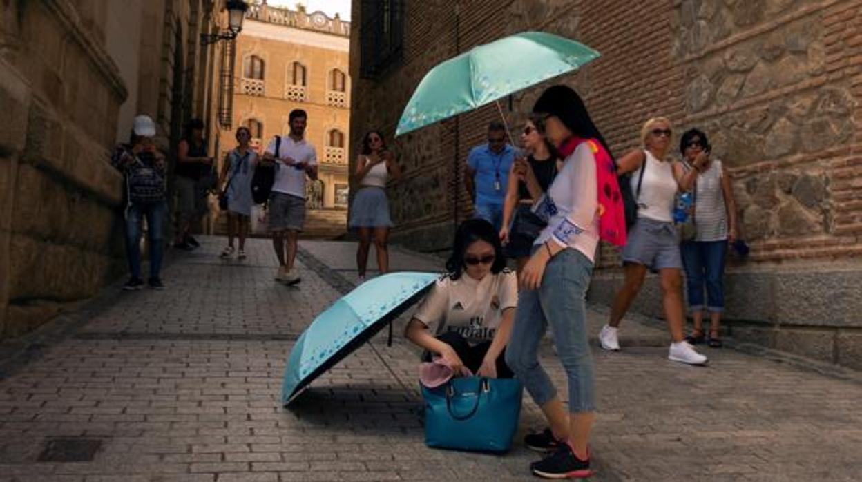 La Cámara de Comercio se suma al rechazo al decreto de guías turísticos de la Junta