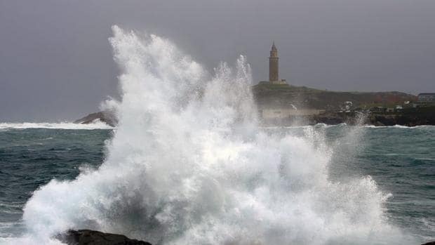 Aviso por viento, lluvias y fenómenos costeros: «Karine» deja ya 266 incidencias en Galicia