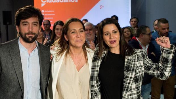 Ciudadanos exigió a Feijóo cuatro puestos de salida, asesores propios y hasta una consellería
