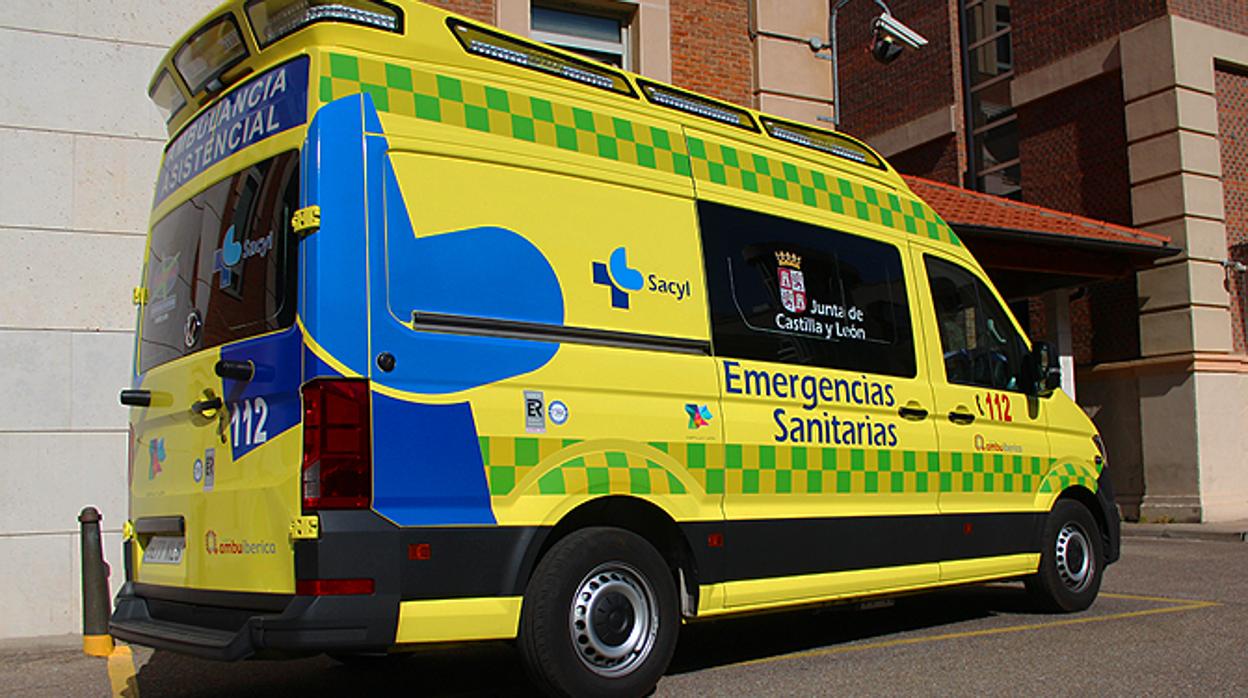 Imagen de archivo de una ambulancia de Emergencias Sanitarias