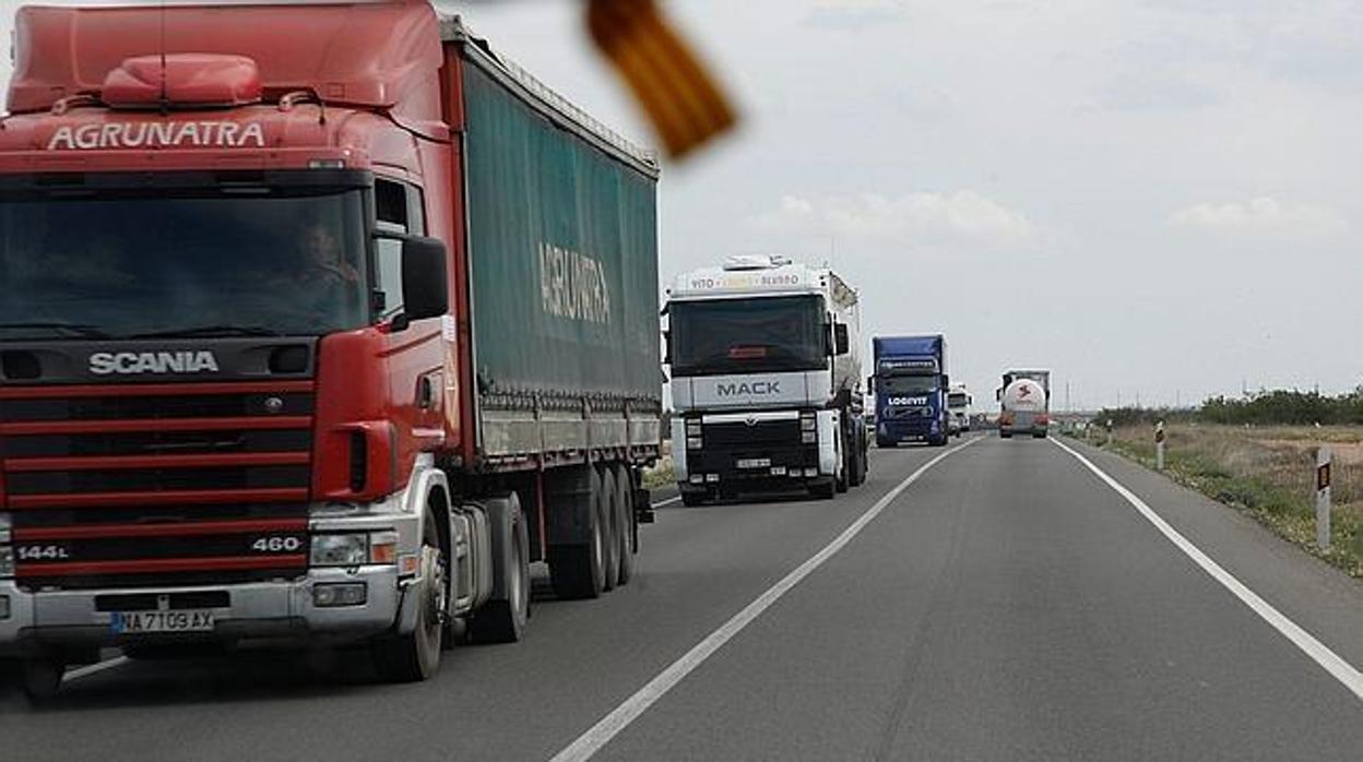 Camiones de transporte por carretera