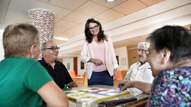 Coronavirus: la Generalitat podrá recurrir a los centros y recursos sociales privados