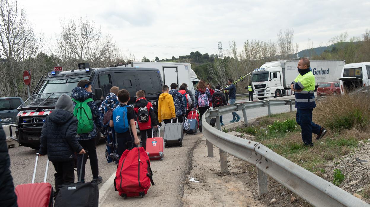 Vecinos de Igualdad el pasado 14 de marzo, después de ordenarse el confinamiento