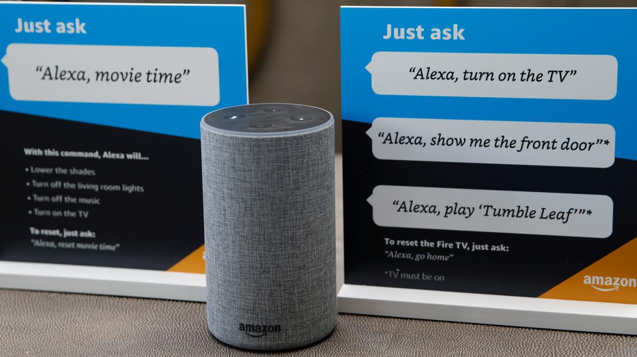 Un asistente Alexa, desarrollado por el gigante tecnológico Amazon