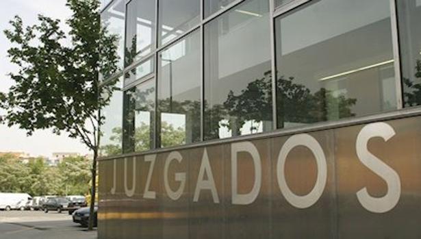 El juzgado requiere la entrega urgente de material a los sanitarios de Ciudad Real y Toledo
