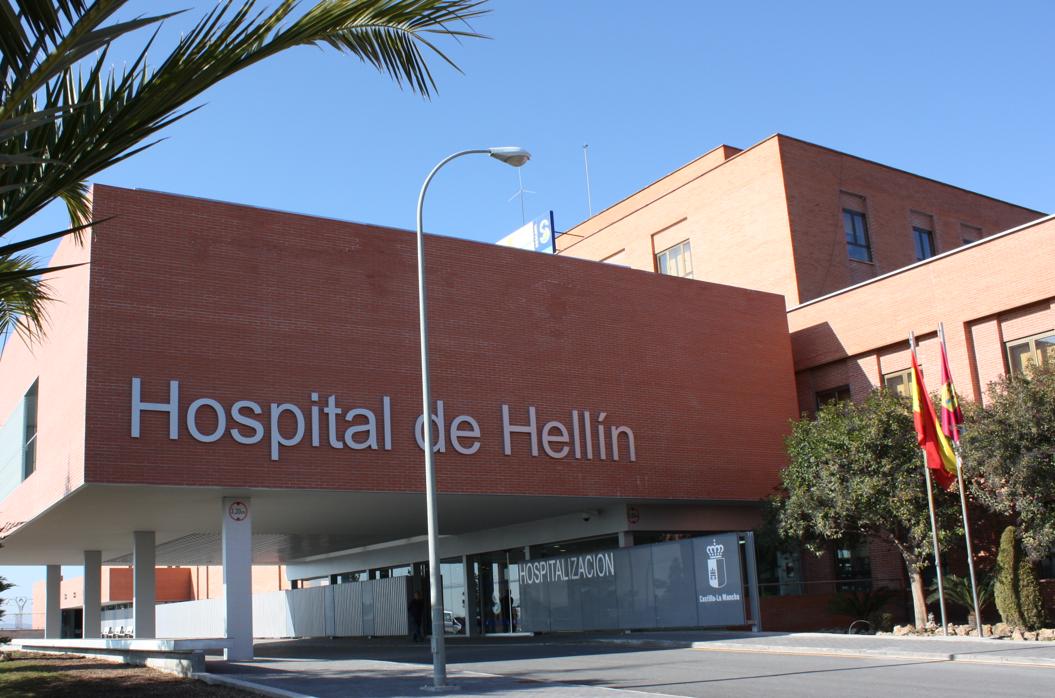 La gerencia del hospital de Hellín ha trasladado los servicios de Ginecología y Pediatría al gimnasio