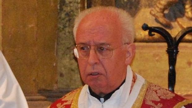 Fallece Marciano Somolinos, sacerdote y canónigo de la catedral de Sigüenza