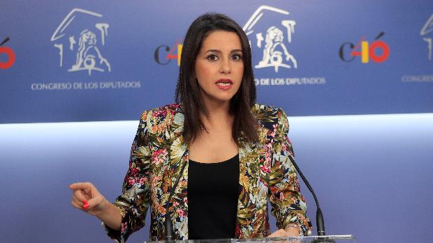 Inés Arrimadas: «Me encantarían otros pactos parecidos a los de la Moncloa»