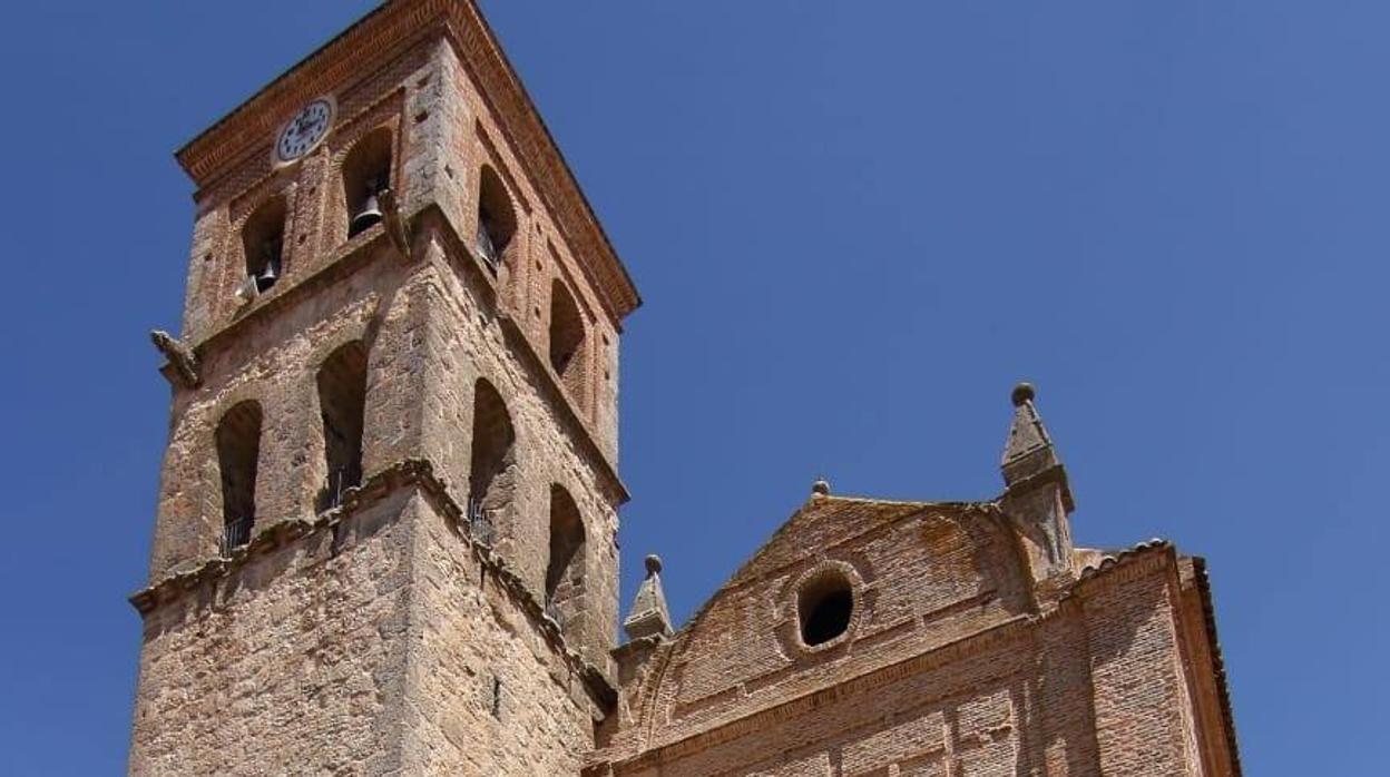 Parroquia de san Pedro Apóstol, en Novés