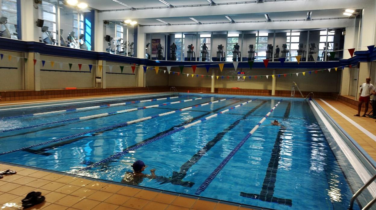 La piscina del Centro Deportivo Municipal el Triángulo de Oro, en Bravo Murillo