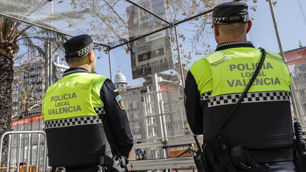 Coronavirus: el Gobierno recuerda a los municipios que la Policía tiene prohibido colaborar en animaciones