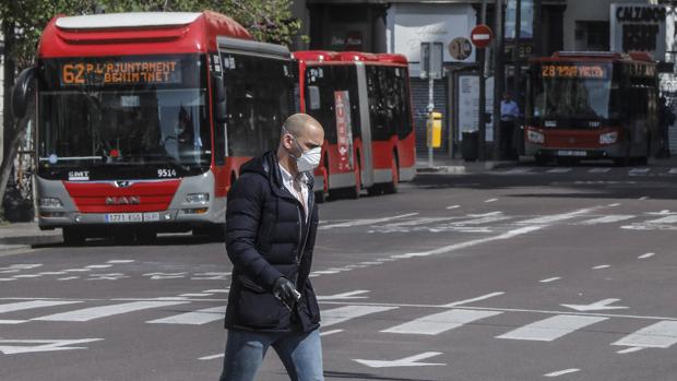 Trabajo tumba la petición de ERTE en la EMT de Valencia y la oposición pide la dimisión de Grezzi