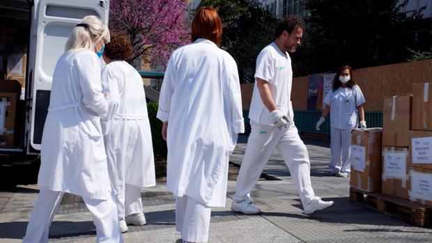 La desesperada búsqueda de material sanitario de Aragón ante el desabastecimiento del Gobierno central