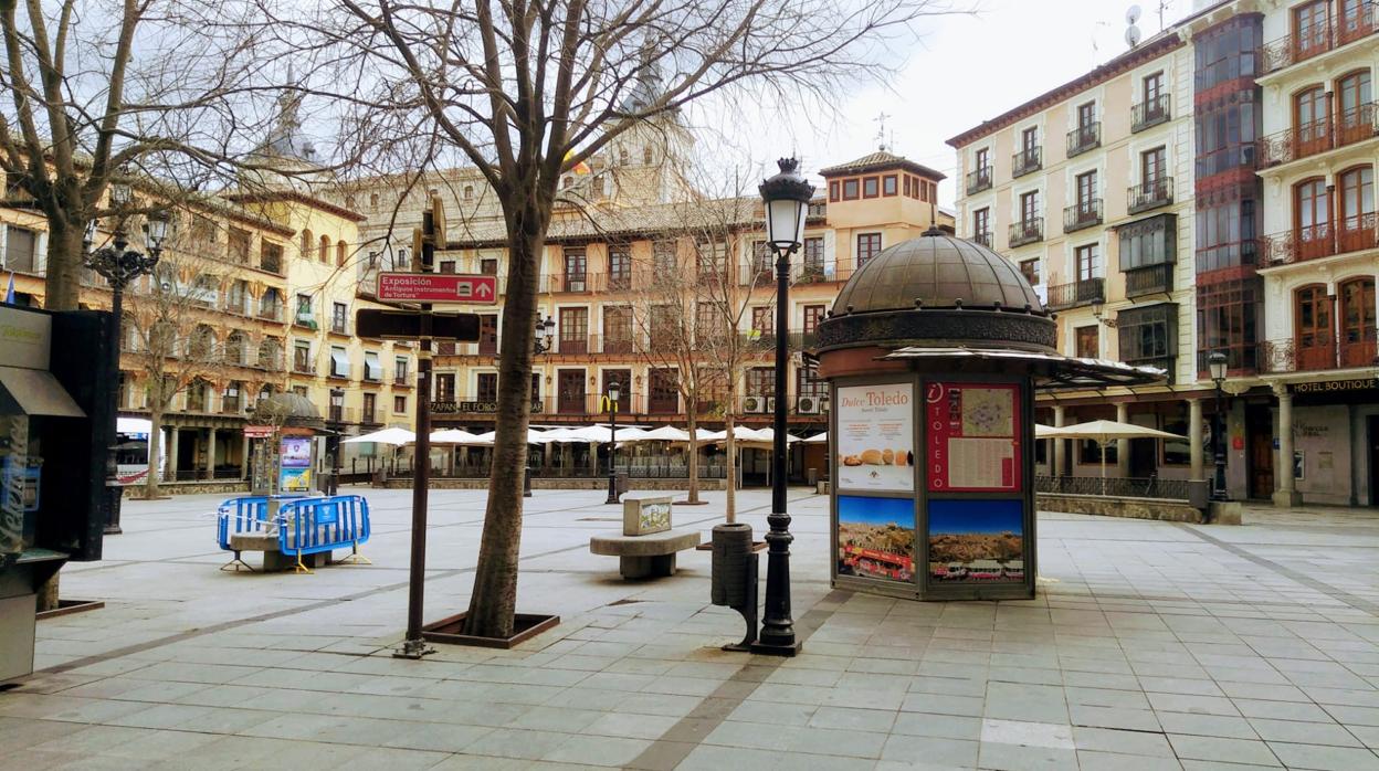 La plaza de Zocodover, vacía por el estado de alarma