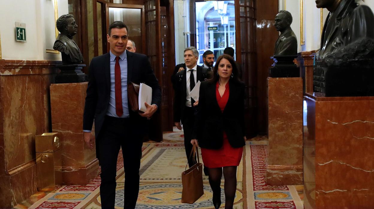 Pedro Sánchez y Adriana Lastra, en el Congreso