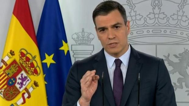 Pedro Sánchez avanza que para el 2 de mayo se podrá pasear en familia y hacer ejercicio