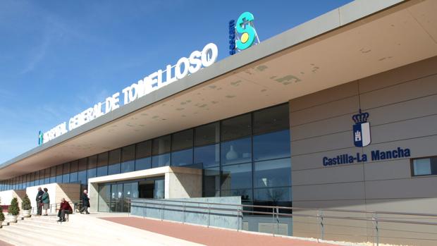 La alcaldesa de Tomelloso pide a la Junta que dote al hospital de la localidad de una UCI