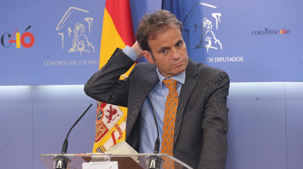 El presidente del Grupo Confederal, Jaume Asens, durante una rueda de prensa en el Congreso hace unos meses