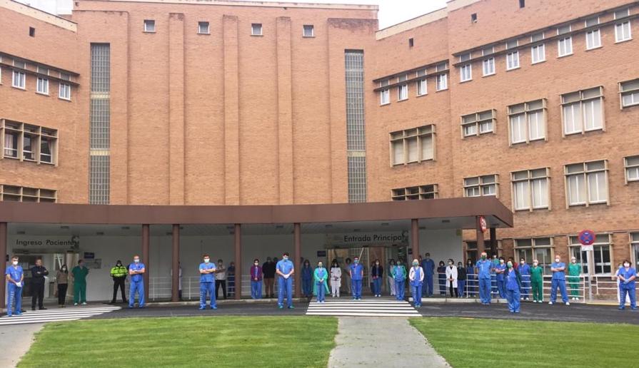 Dos minutos de silencio en Parapléjicos por los médicos fallecidos por el Covid-19