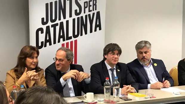 Junts per Catalunya pide reprobar al Rey, a Sánchez, y a Rajoy por su papel en el 155