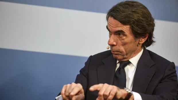 Aznar acusa a la «izquierda asilvestrada y derrotada por la historia» de usar el virus para resurgir