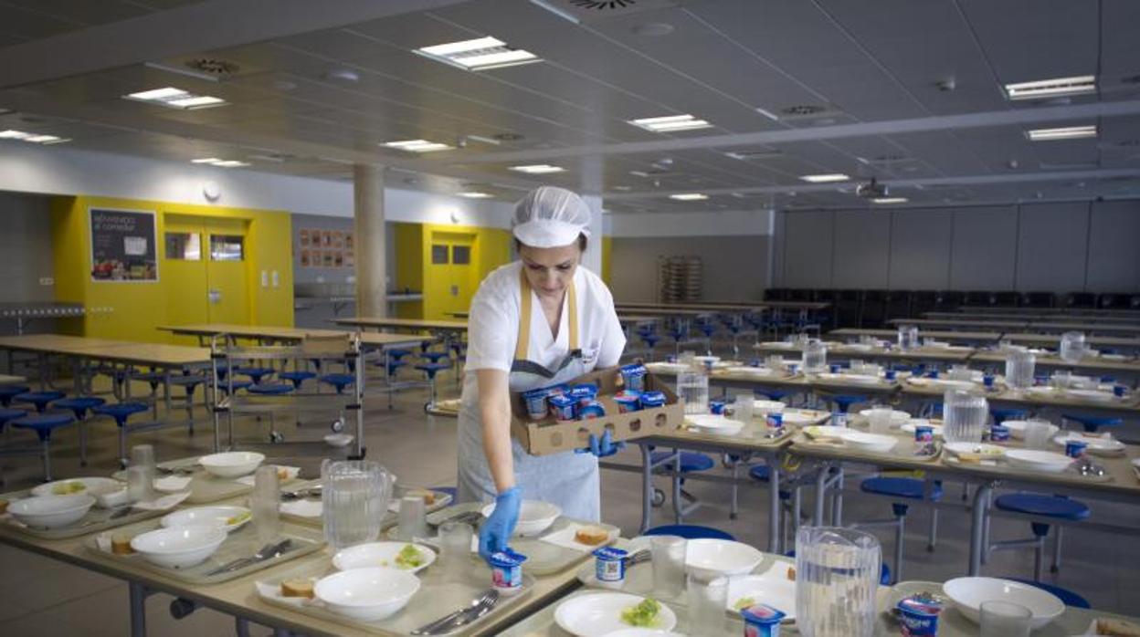 «Catering» para alumnos en un colegio de Alcalá de Henares