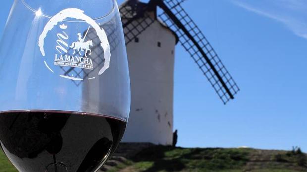 Califican de «muy buena» la añada de 2019 de los vinos de la DO La Mancha