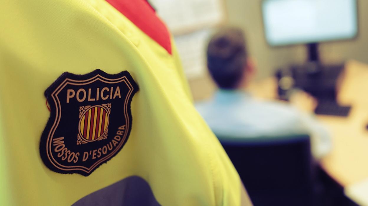 Un agente de los Mossos, en una imagen de archivo