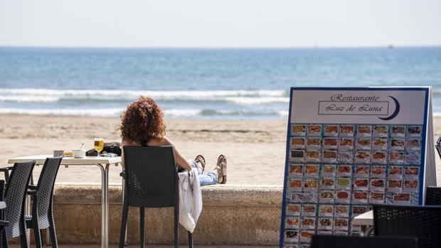 Valencia fase 2: las playas de la ciudad tendrán aforo limitado para poder bañarse desde el 1 de junio