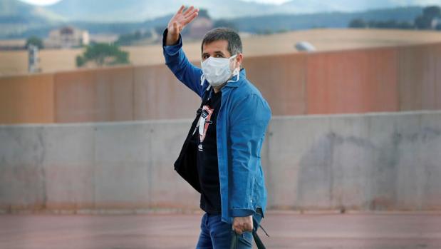 Jordi Sànchez sale de prisión para retomar su labor de voluntariado tras las restricciones del coronavirus