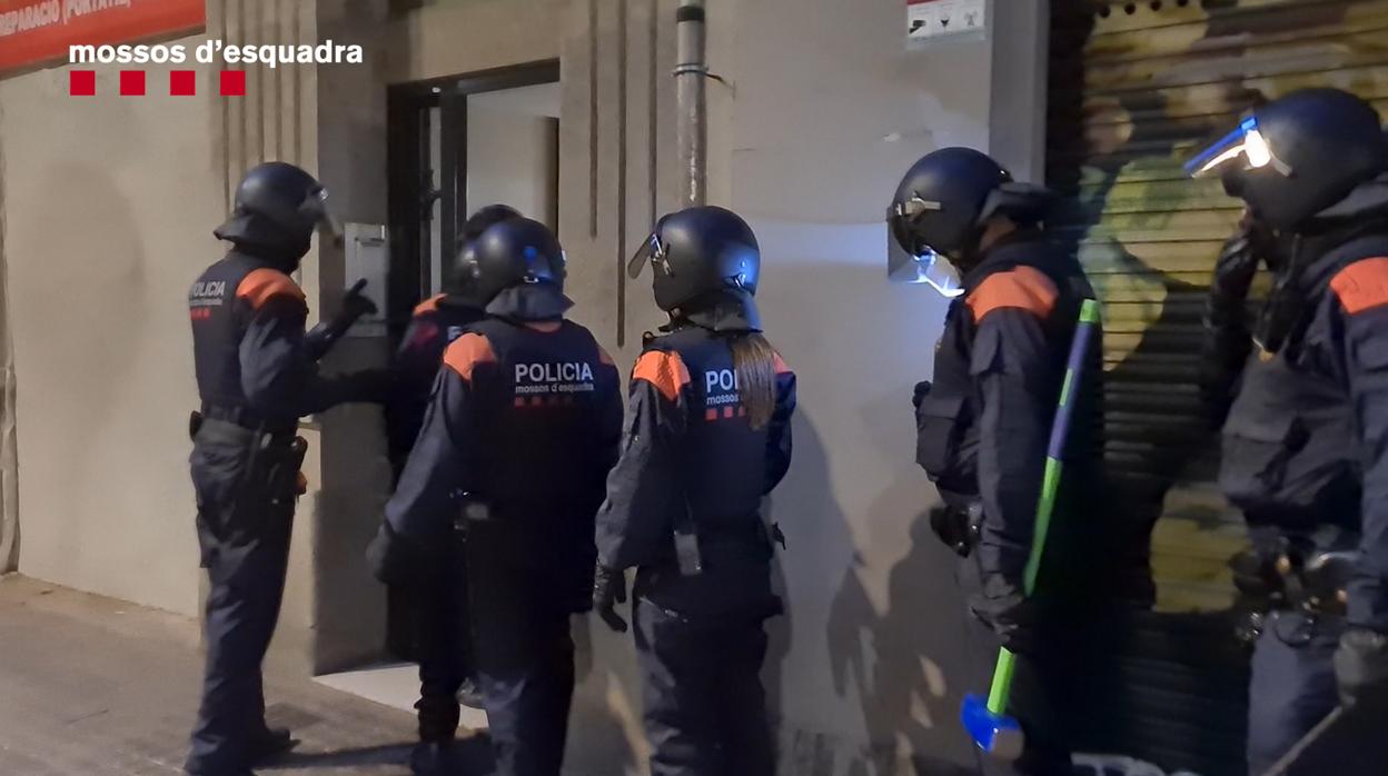 Los Mossos, preparados para la intervención en Barcelona