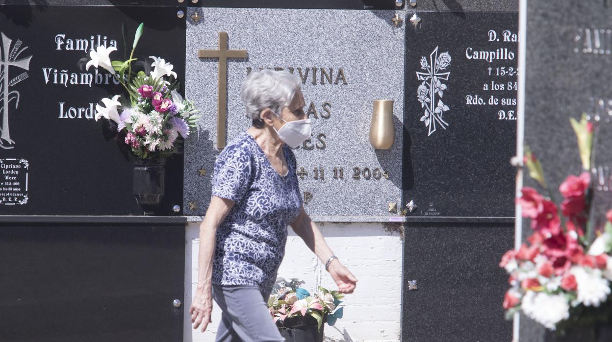 Durante la fase 1 ya es posible las visitas al cementerio