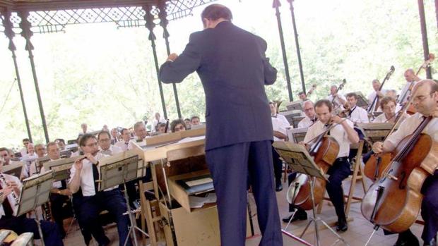 Banda Sinfónica Municipal: ritmos de zarzuela y pasodoble «De El Retiro a su casa»