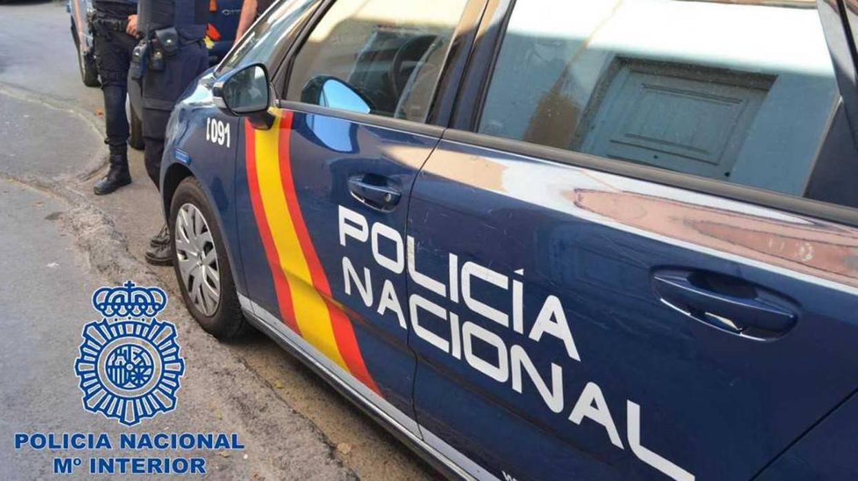 Agentes de la Policía Nacional, durante una operación