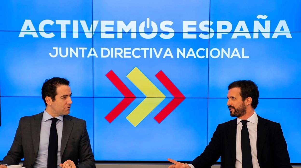 Imagen de Teodoro García Egea y Pablo Casado tomada este lunes en Madrid