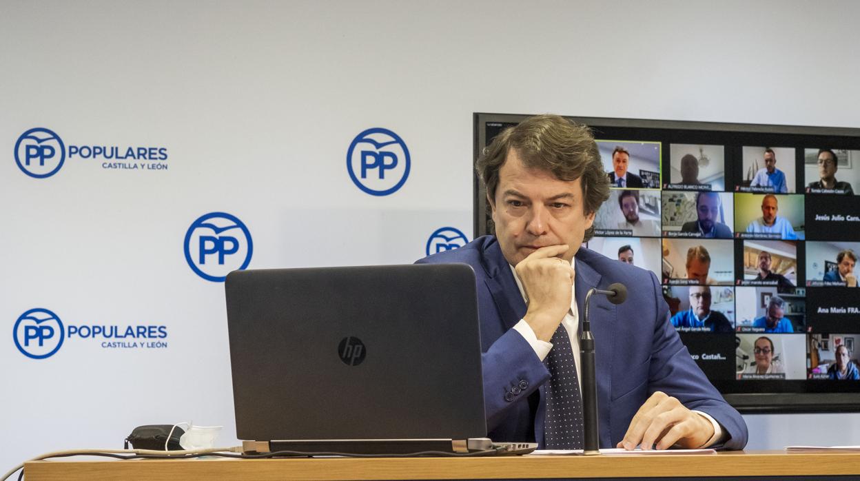 El presidente del PP de Castilla y León, Alfonso Fernández Mañueco, durante la Junta Directivoa telemática