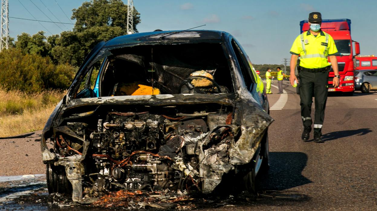 Así quedó uno de los vehículos implicados en el accidente múltple en Salamanca