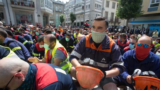 Protestas en Lugo mientras Alcoa activa el proceso formal del ERE