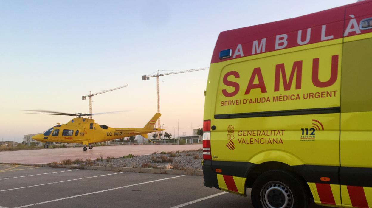 Imagen de archivo de una ambulancia del SAMU