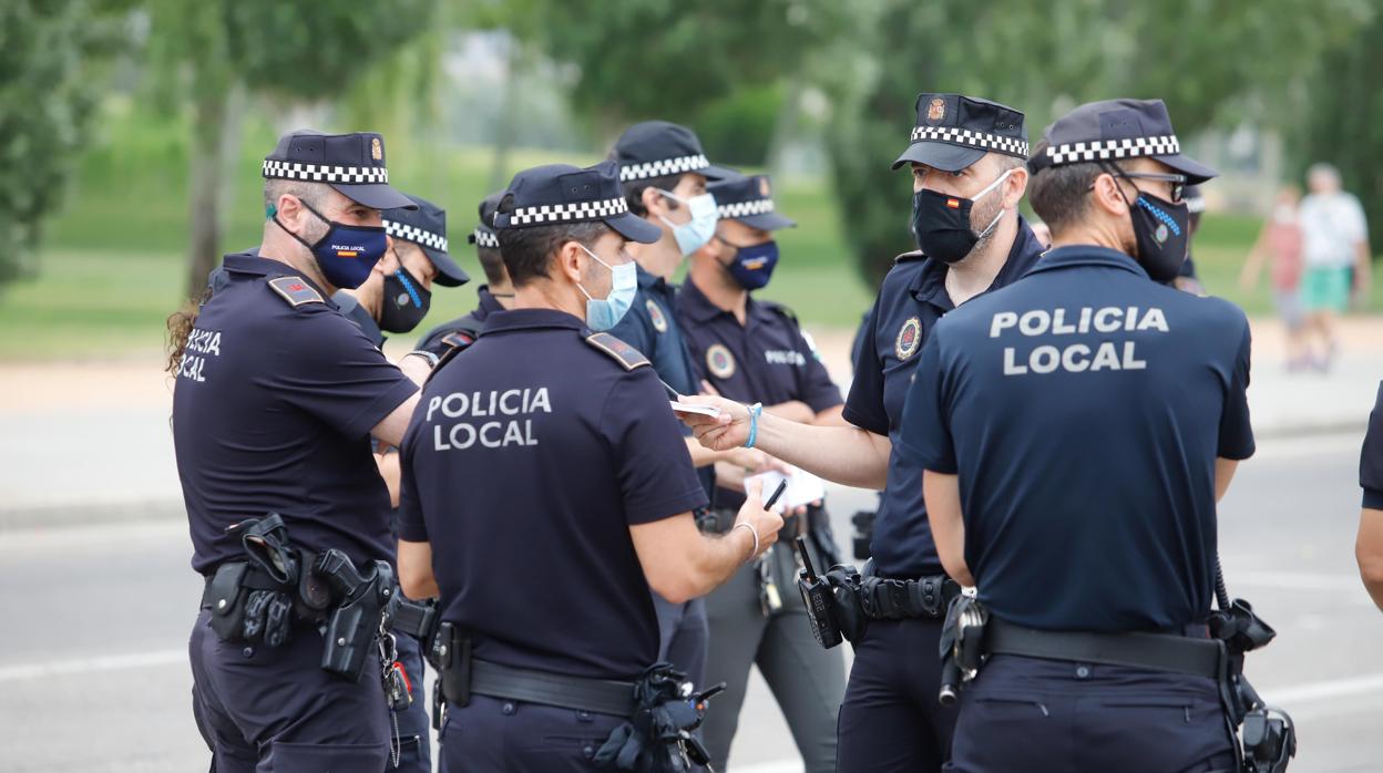 Agentes de la Policía Local en una imagen de archivo