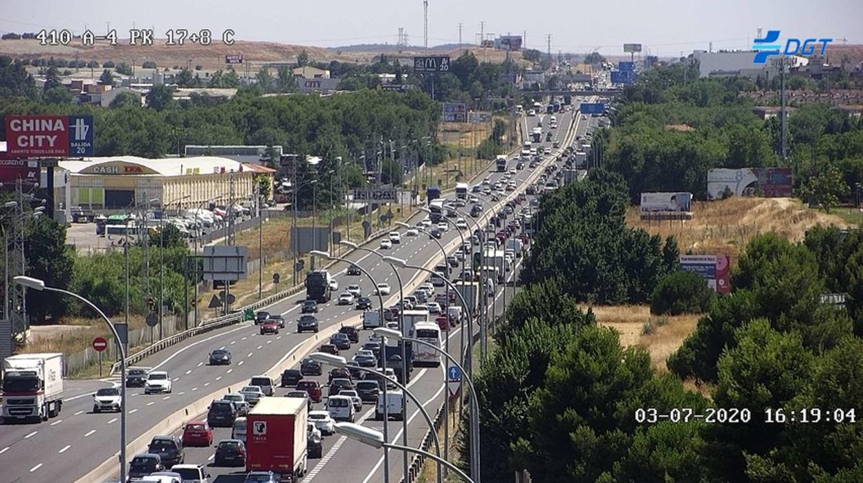 Retenciones en la A-4, sentido salida de Madrid